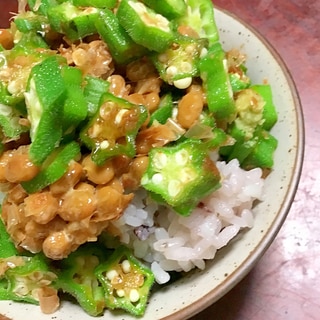 赤米入りオクラ納豆鰹節丼。